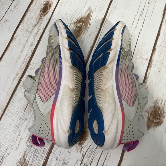 Under Armour Girls Sneakers Size 1 Velcro Closure UA Assert sneaker shoe - Picture 9 of 10